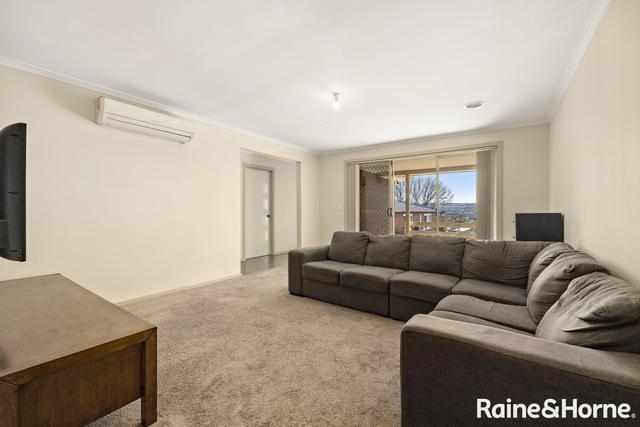 1/15 Mallee Crescent, NSW 2620