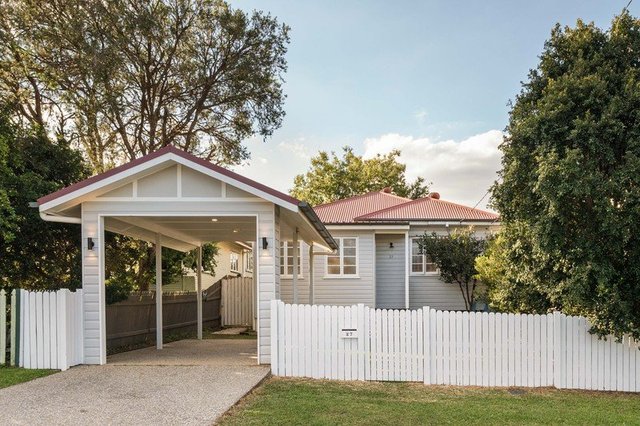 27 Dinmore Street, QLD 4105
