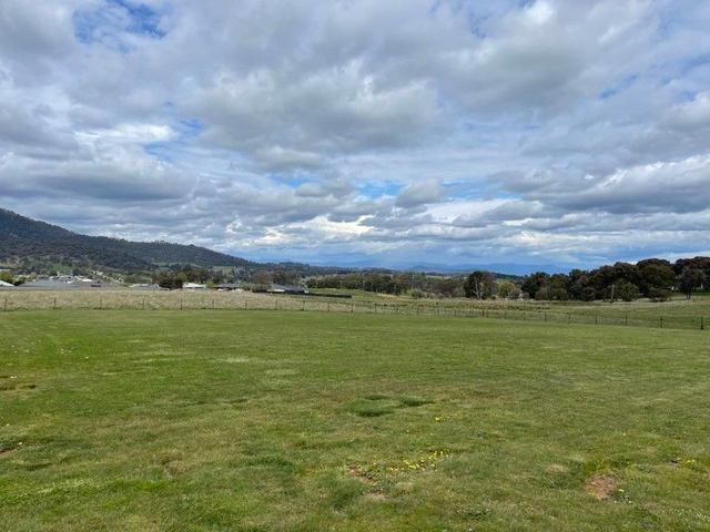 25 Langland Street, NSW 2653