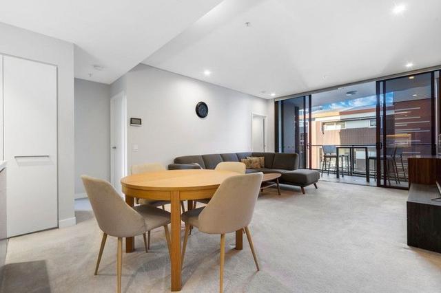 301/37D Harbour Road, QLD 4007