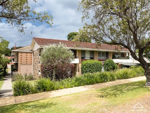 2/24 Freshwater Parade, WA 6010