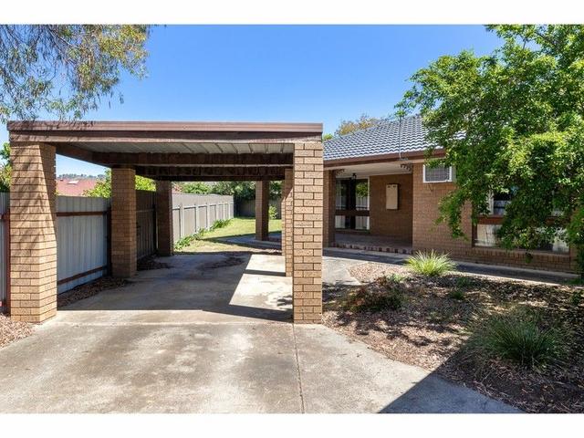2/1 Robert Crescent, VIC 3690