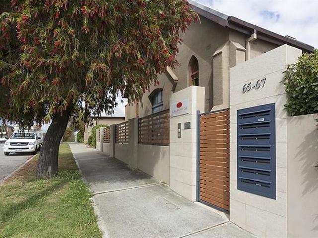 10/65-67 Raglan  Road, WA 6050