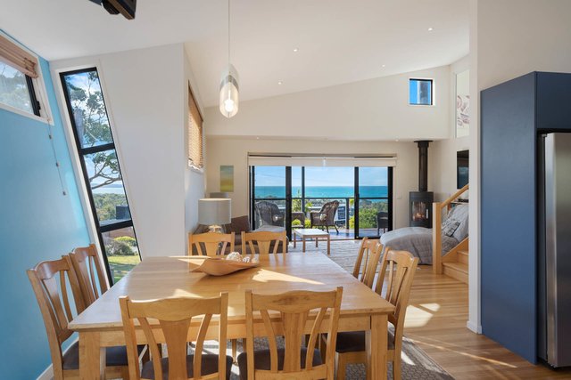 8 Gwainurra Grove, NSW 2549
