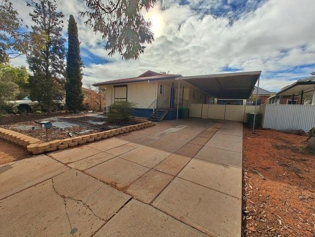100 Hurcombe Crescent, SA 5700