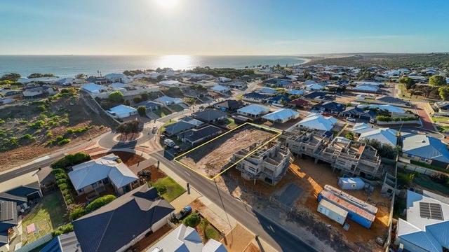 3 Reef Boulevard, WA 6532