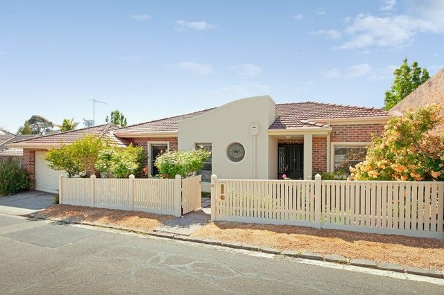 10 Royal Lane, VIC 3127