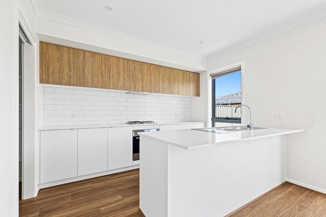 10 Tuff Street, VIC 3030