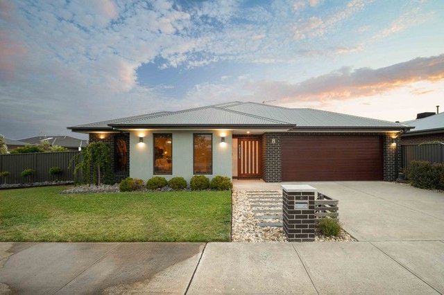 8 Arranmore Drive, VIC 3352