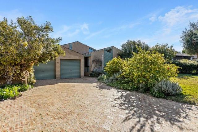 4 Epping Grove, WA 6025