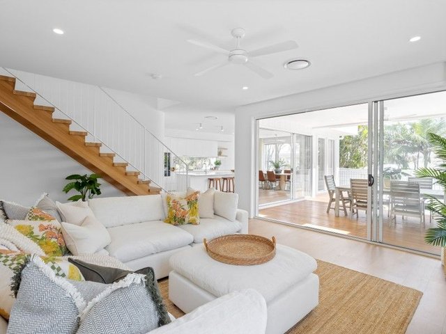 13 Lind Avenue, QLD 4215