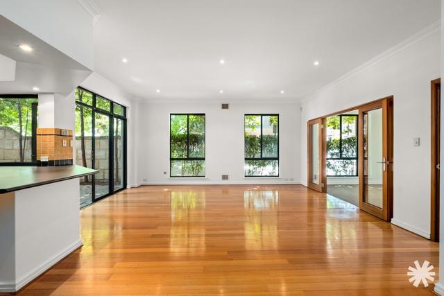 23 Royal Street, WA 6004