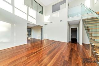 Living Room (2019-11-01)