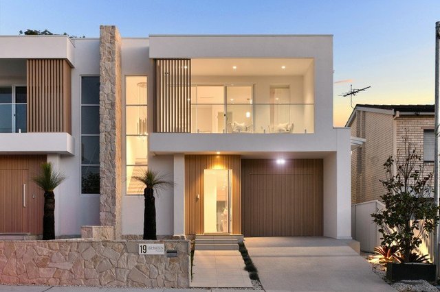 19 Johnston Parade, NSW 2035