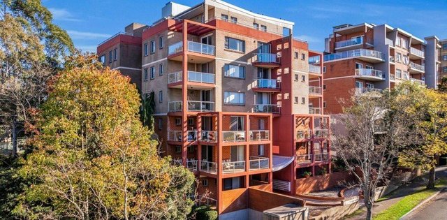 30/20-22 College Crescent, NSW 2077