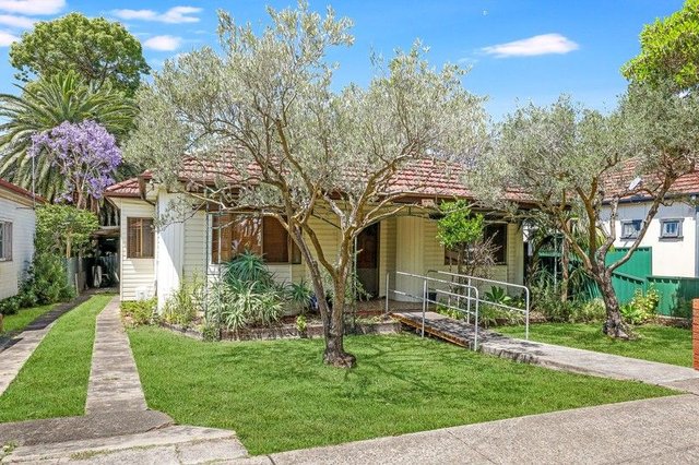 56 Renown Avenue, NSW 2195