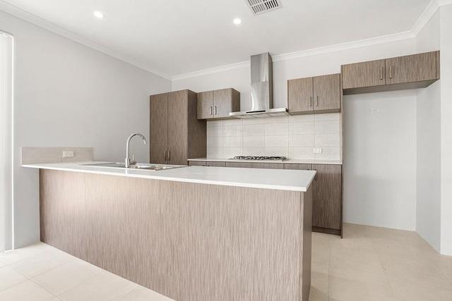 22 Sunny  Drive, WA 6175