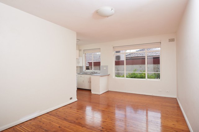2/18 Upper Avenue Road, NSW 2088