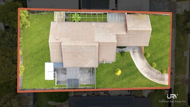 165 Hothlyn Drive, VIC 3064