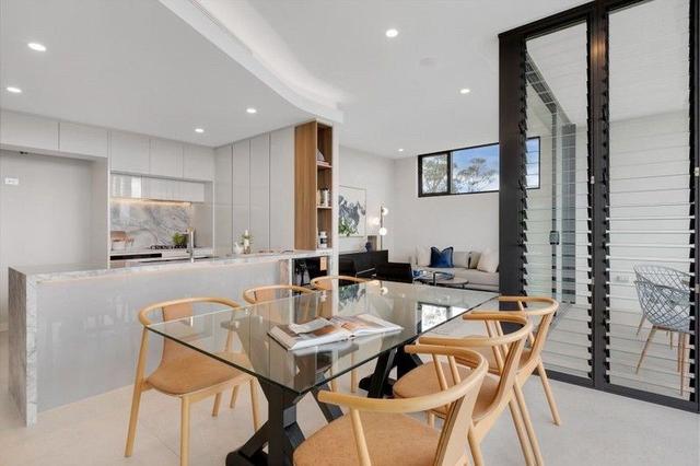 205/8 Colton Street, QLD 4101