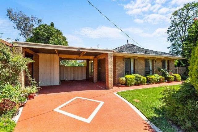 2 Hutchison Street, VIC 3850