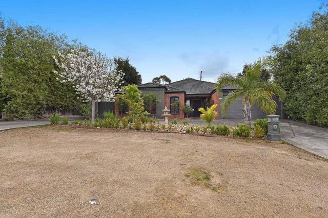 12 Castlehill Avenue, VIC 3059