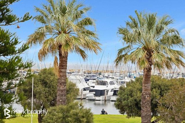 158 Marine Terrace, WA 6162