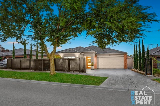 11 Buster Court, VIC 3805