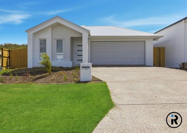 72 Marsdenia Drive, QLD 4306