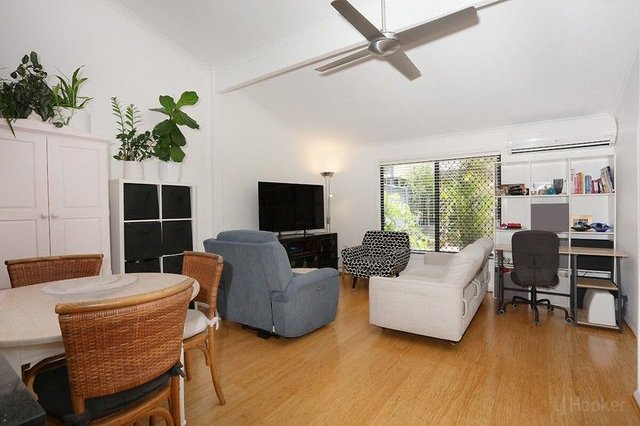 26/63 Olsen Avenue, QLD 4215