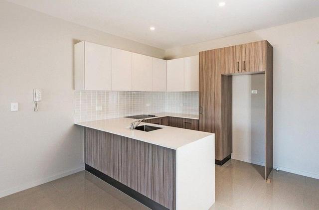4/22 Bridge St, QLD 4012