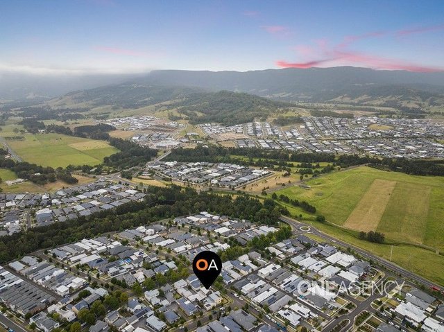 4 Pambula Street, NSW 2527