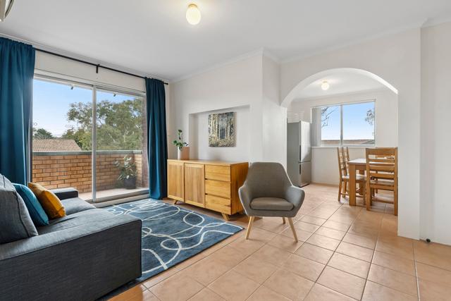 9/4 Mowatt Street, NSW 2620