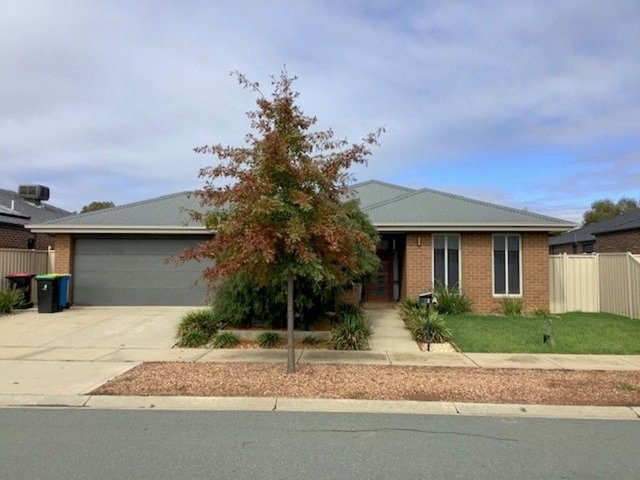 23 Coorong Court, VIC 3631