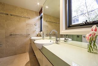Ensuite (2014-10-15)