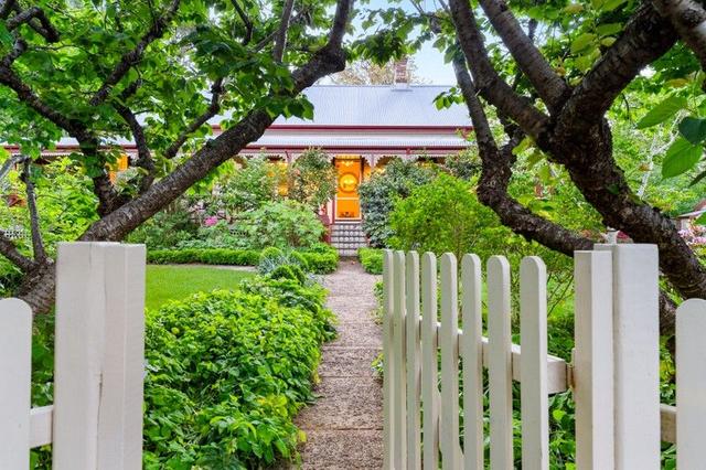 63 Falls Road, NSW 2782