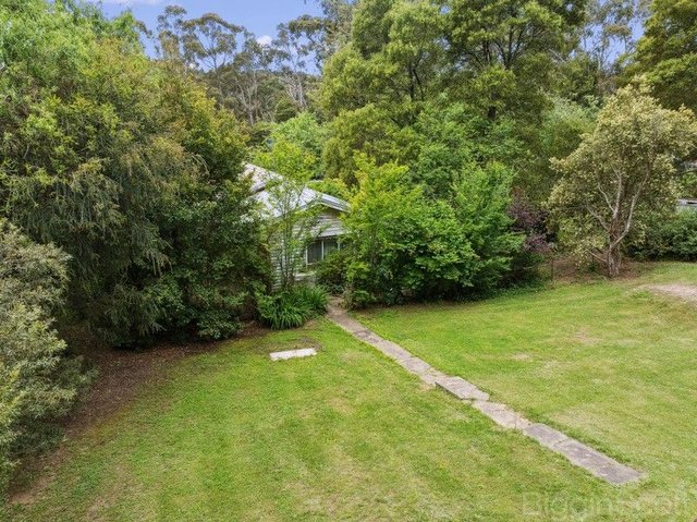 17 Burrall Street, VIC 3460