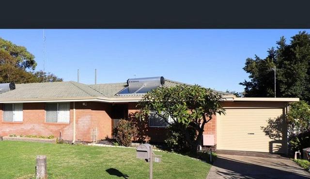 2/3 Forward Street, WA 6210