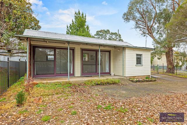 A/121 Rossi Street, NSW 2582