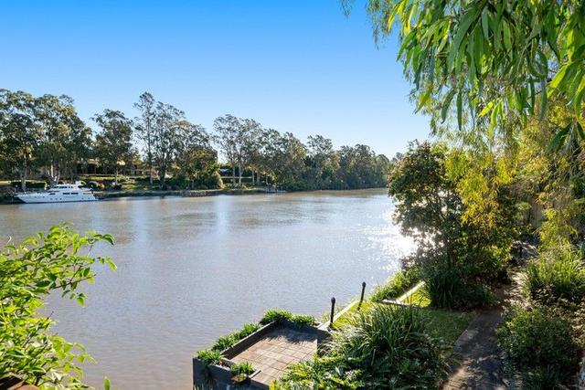 3 Long Street West, QLD 4075