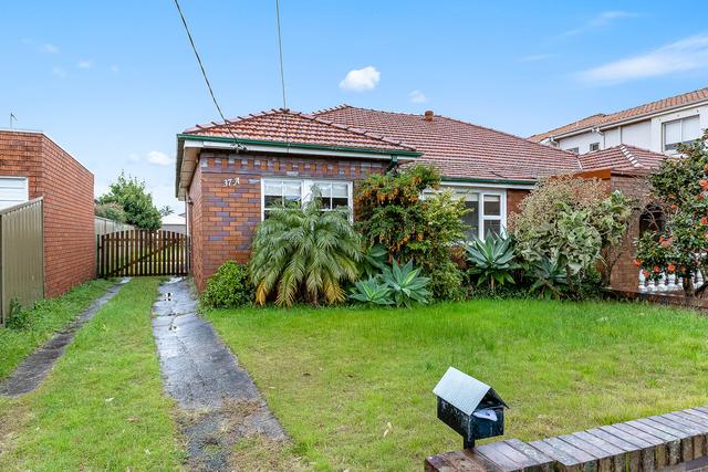 37a Robinson Street, NSW 2217