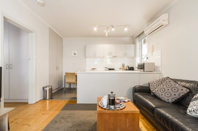 2/2-6 Wimmera Place, VIC 3182