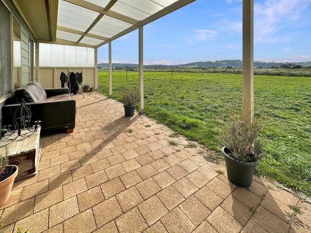 12 Tully Street, TAS 7216