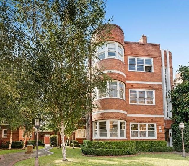6/6 Garden Avenue, VIC 3002