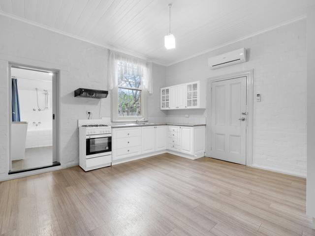 1/24 Sanger Street, NSW 2646