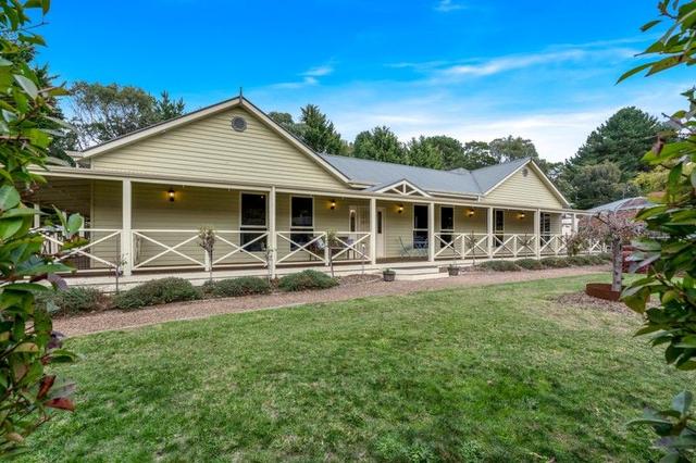 14 Pinelea Grove, VIC 3437