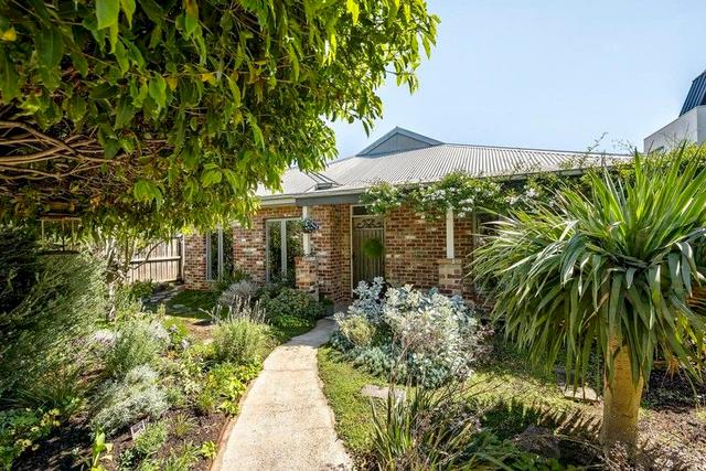 17 Matthews Avenue, VIC 3042