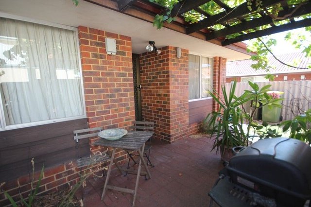 11C Lawler Street, WA 6151