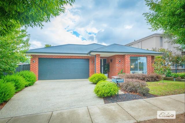 34 Stanton Drive, NSW 2640
