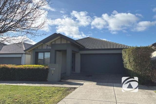 8 Lindeman Street, VIC 3806